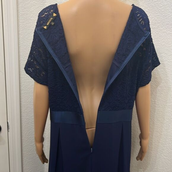Miusol Dress Sz 2 X Large Navy Blue Scoop Neck Short Sleeve Floral Lace Pleated - Picture 8 of 14